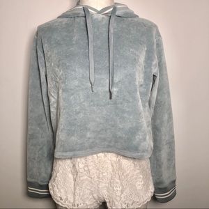 Harlow crop hoodie pullover